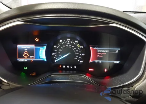 2019 Ford Fusion Titanium z USA, uszkodzony, nr VIN 3FA6P0D90KR152710